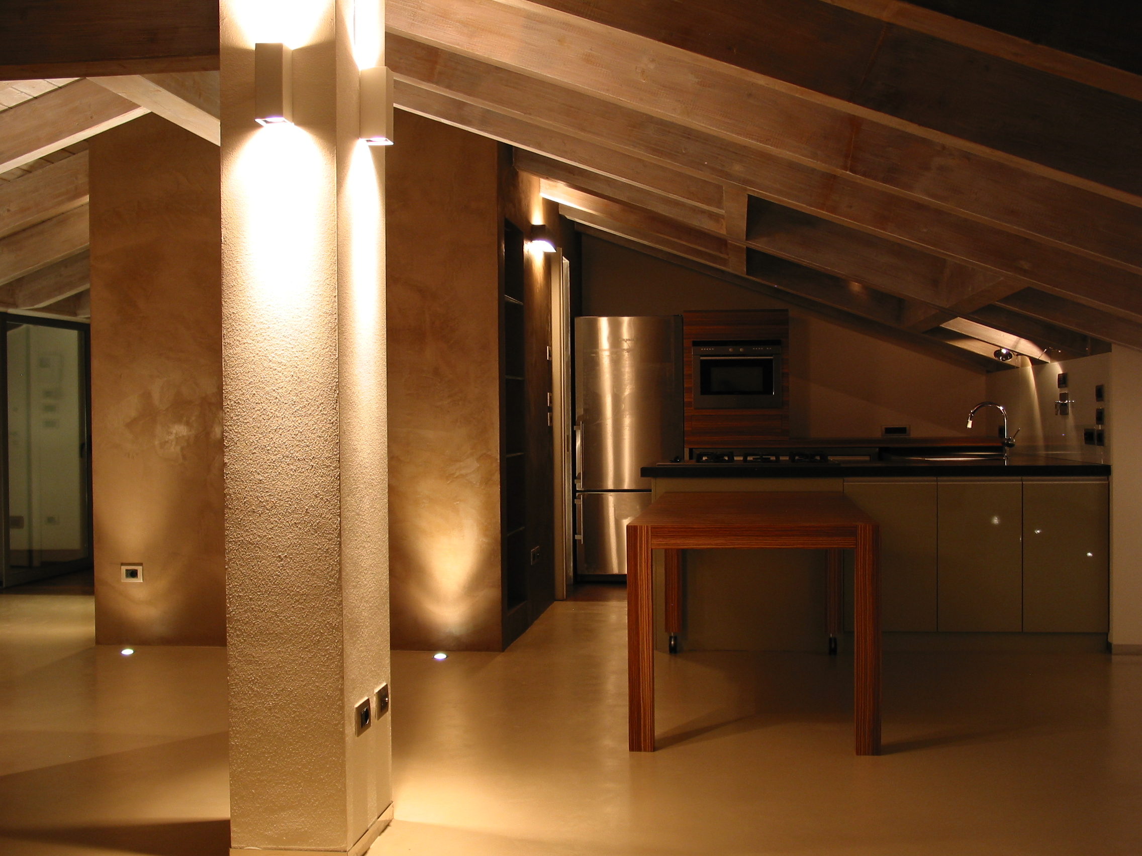 HOME SFELICE - Legni pregiati